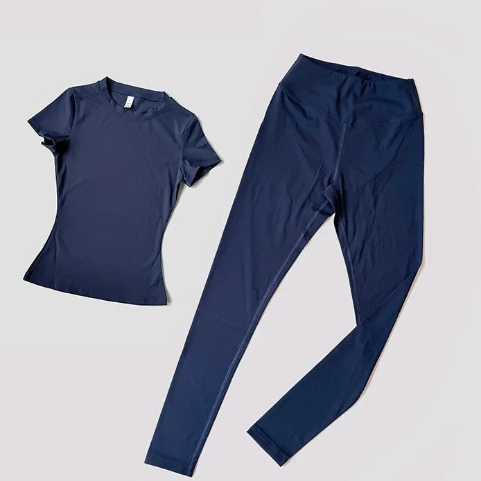 Sculpted Fit 2-Piece Yoga Set – Short Sleeve Crop Top & High-Waist Leggings