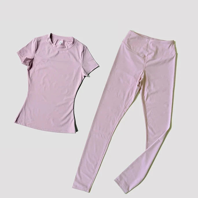 Sculpted Fit 2-Piece Yoga Set – Short Sleeve Crop Top & High-Waist Leggings