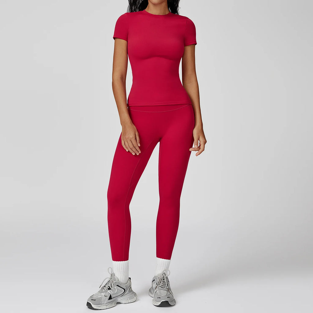 Sculpted Fit 2-Piece Yoga Set – Short Sleeve Crop Top & High-Waist Leggings