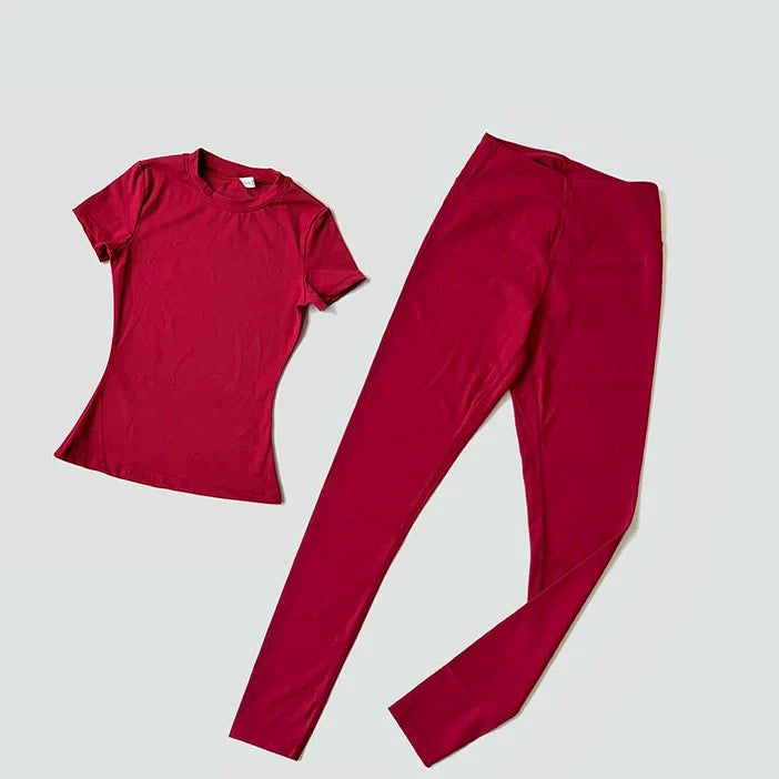 Sculpted Fit 2-Piece Yoga Set – Short Sleeve Crop Top & High-Waist Leggings