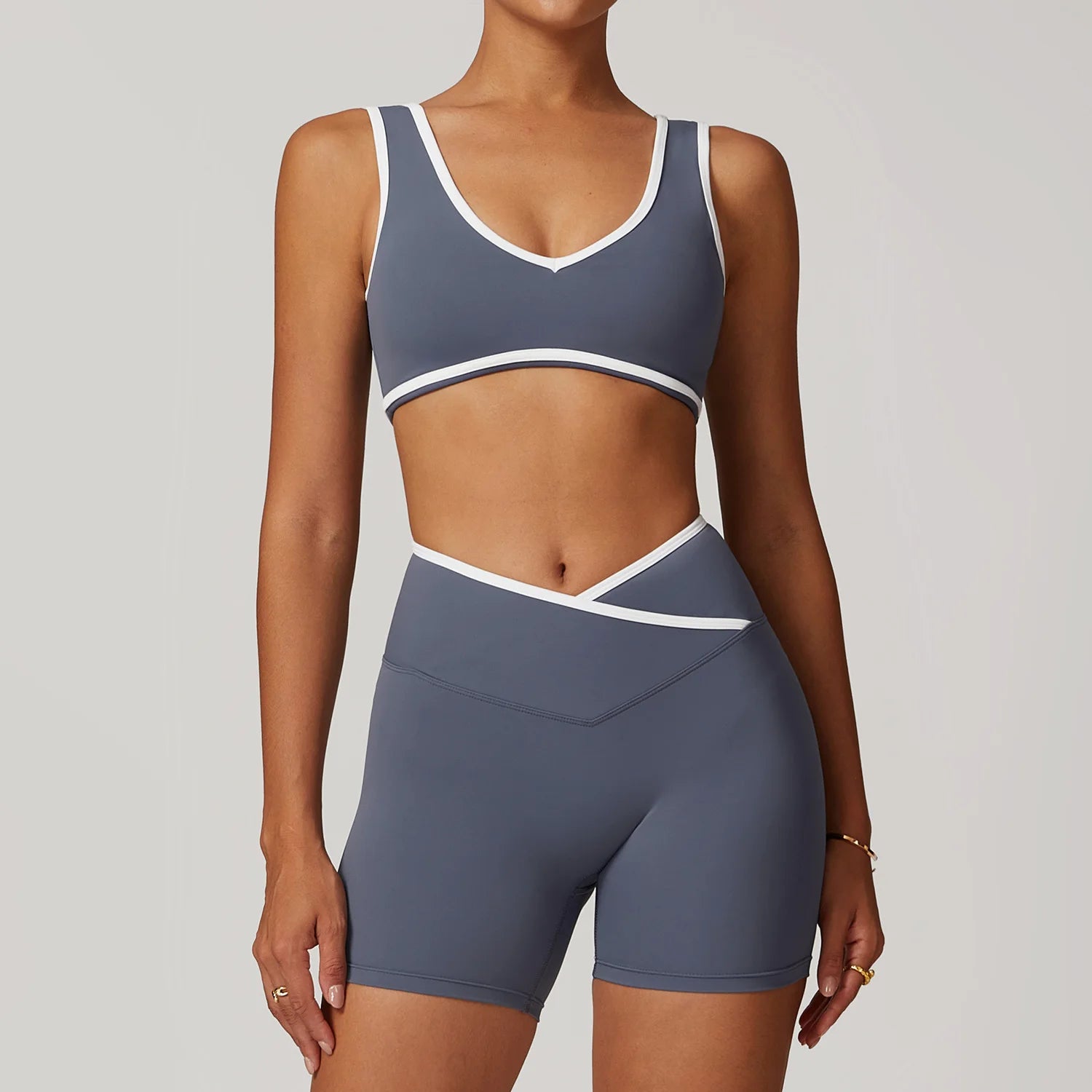 Pretty in Power Women's 2-Piece Yoga Set – High-Waist Leggings & Sports Bra