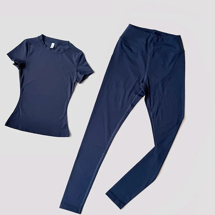 Sculpted Fit 2-Piece Yoga Set – Short Sleeve Crop Top & High-Waist Leggings